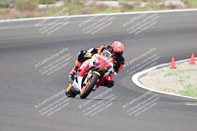 media/Apr-18-2025-TrackDaz (Fri) [[45f5874c44]]/C Group/Session 4 (Turns 5 and 6 - Inside)/